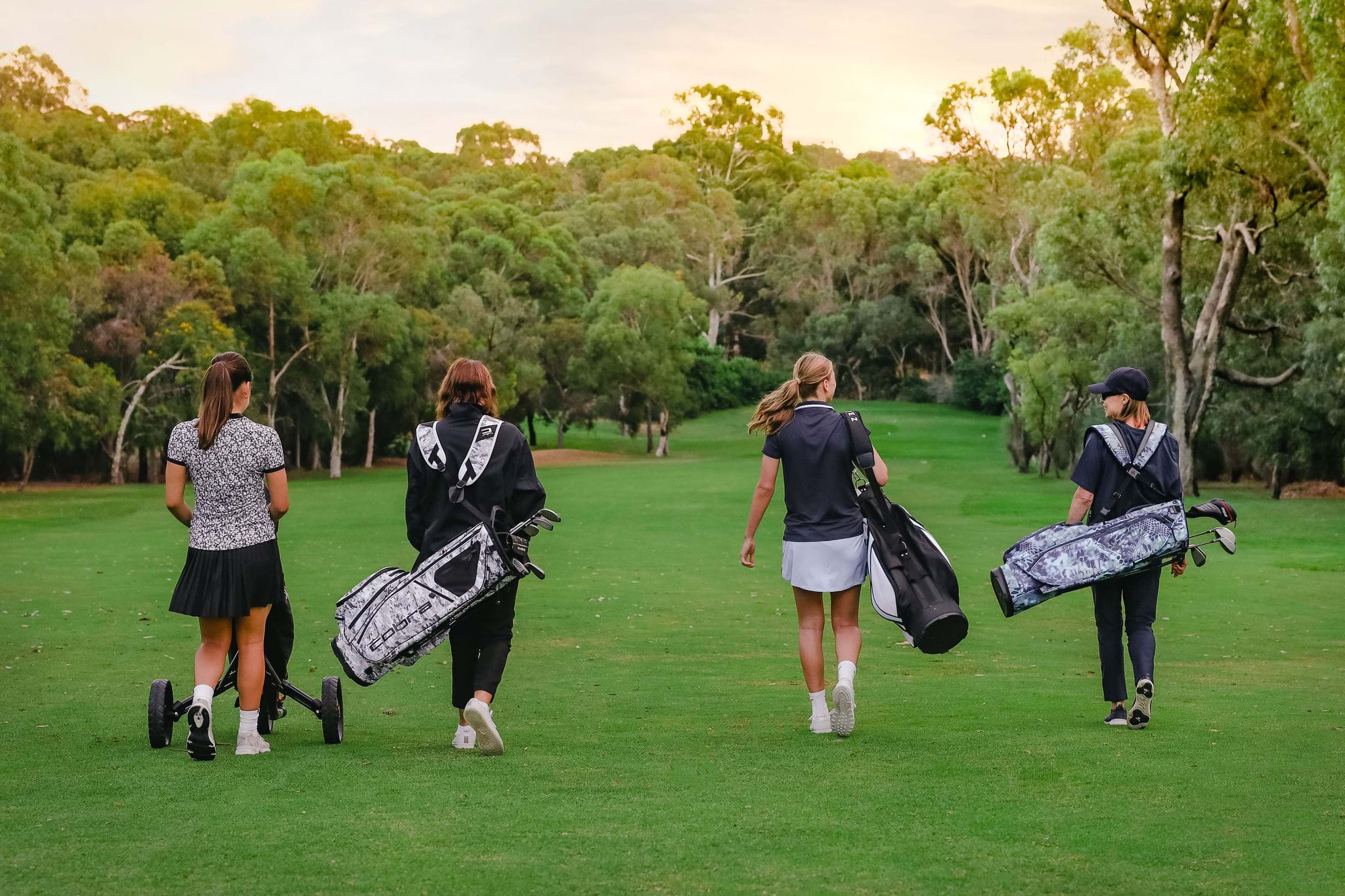 Claire Elvidge golf group lesson
