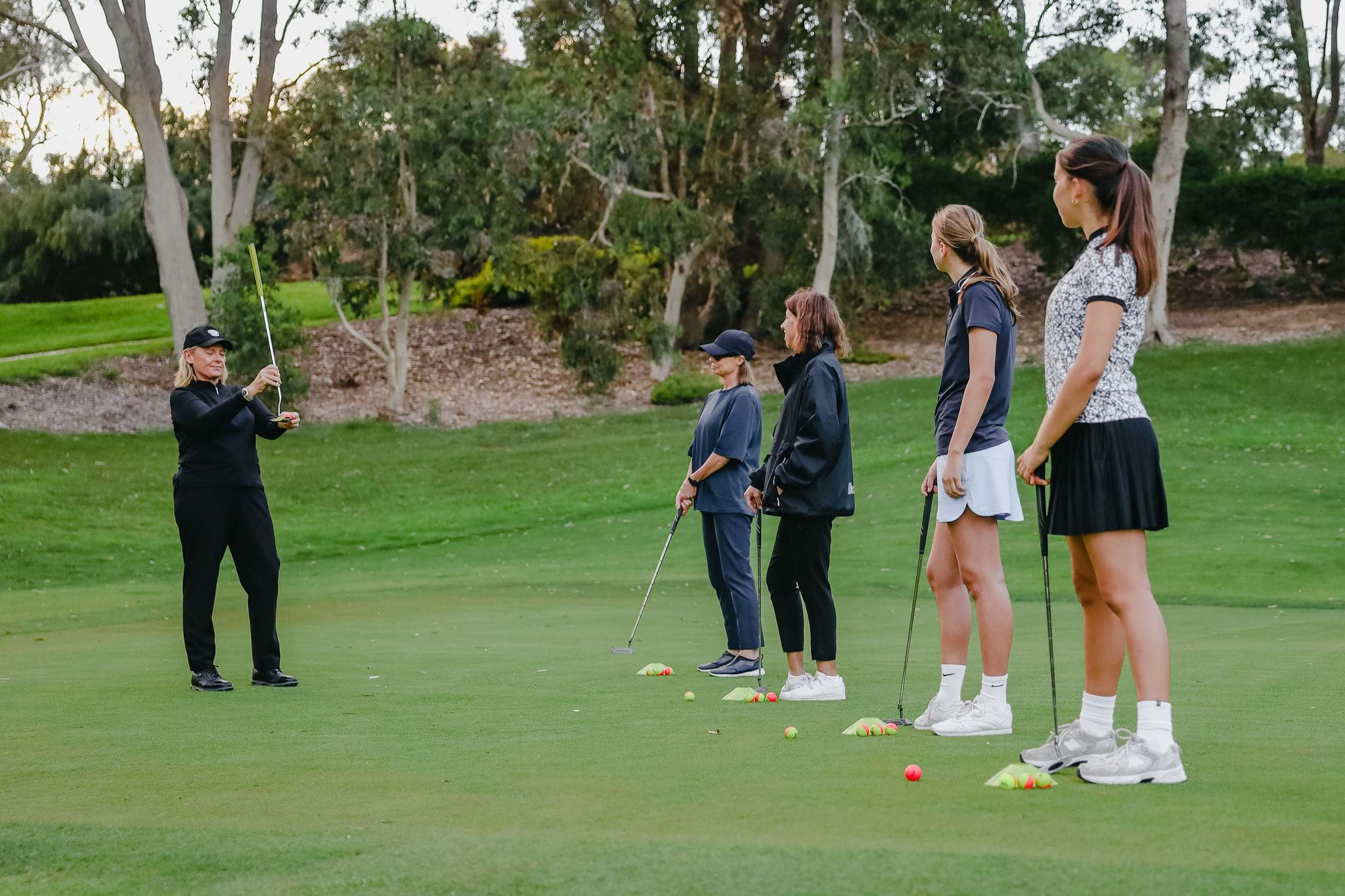 Women's putting lesson with Claire Elvidge